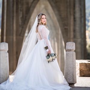 Meet your Posher, Mila